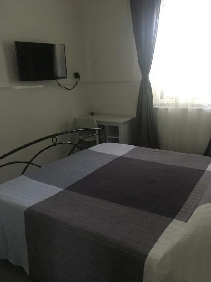 Aeroporto Bellini Rooms Catania 0*,  Italy